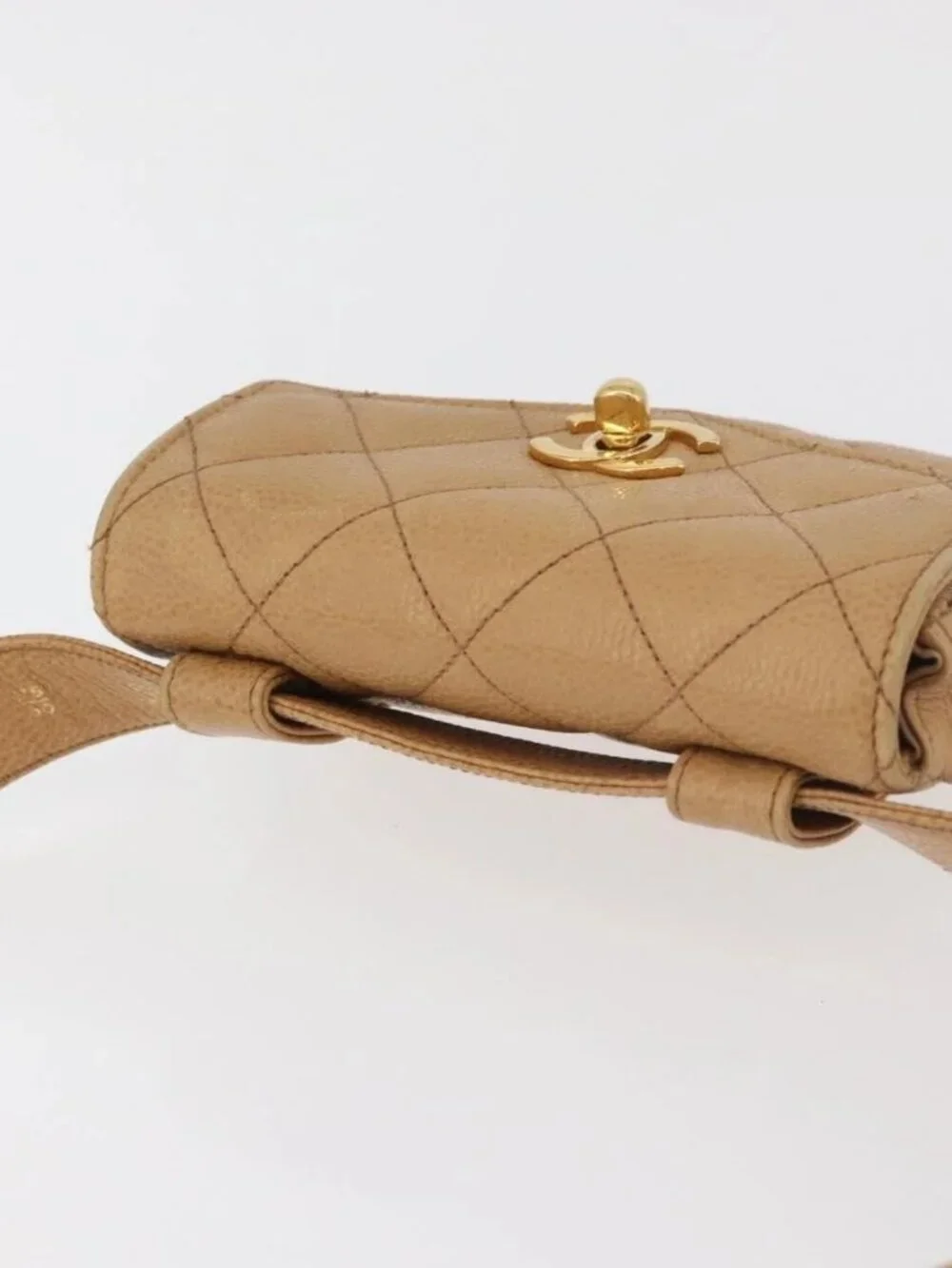 CHANEL Matelasse Waist Bag Grained Calf Skin Beige Gold CC Auth BA12986V